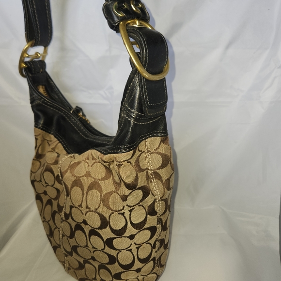 Coach Signature Bucket Bag - Picture 2 of 3